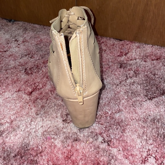 Charlotte Russe Wedges - Picture 6 of 7